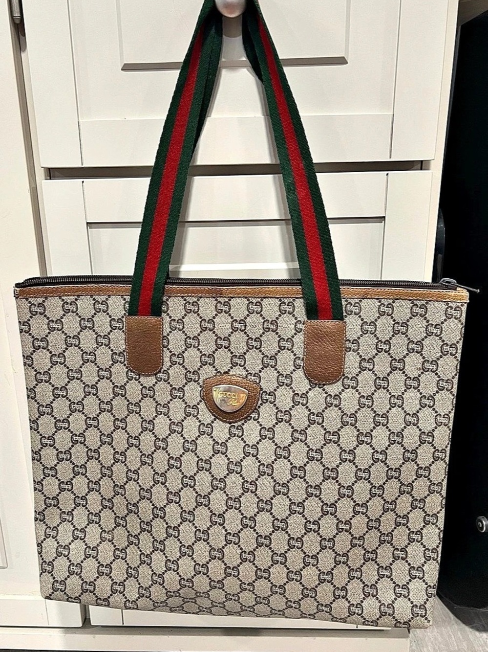 Gucci Plus tote Monogram Tote in Beige & Brown